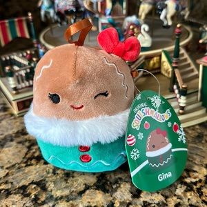 Holiday limited edition Squishmallow “Gina” 1/8 in set